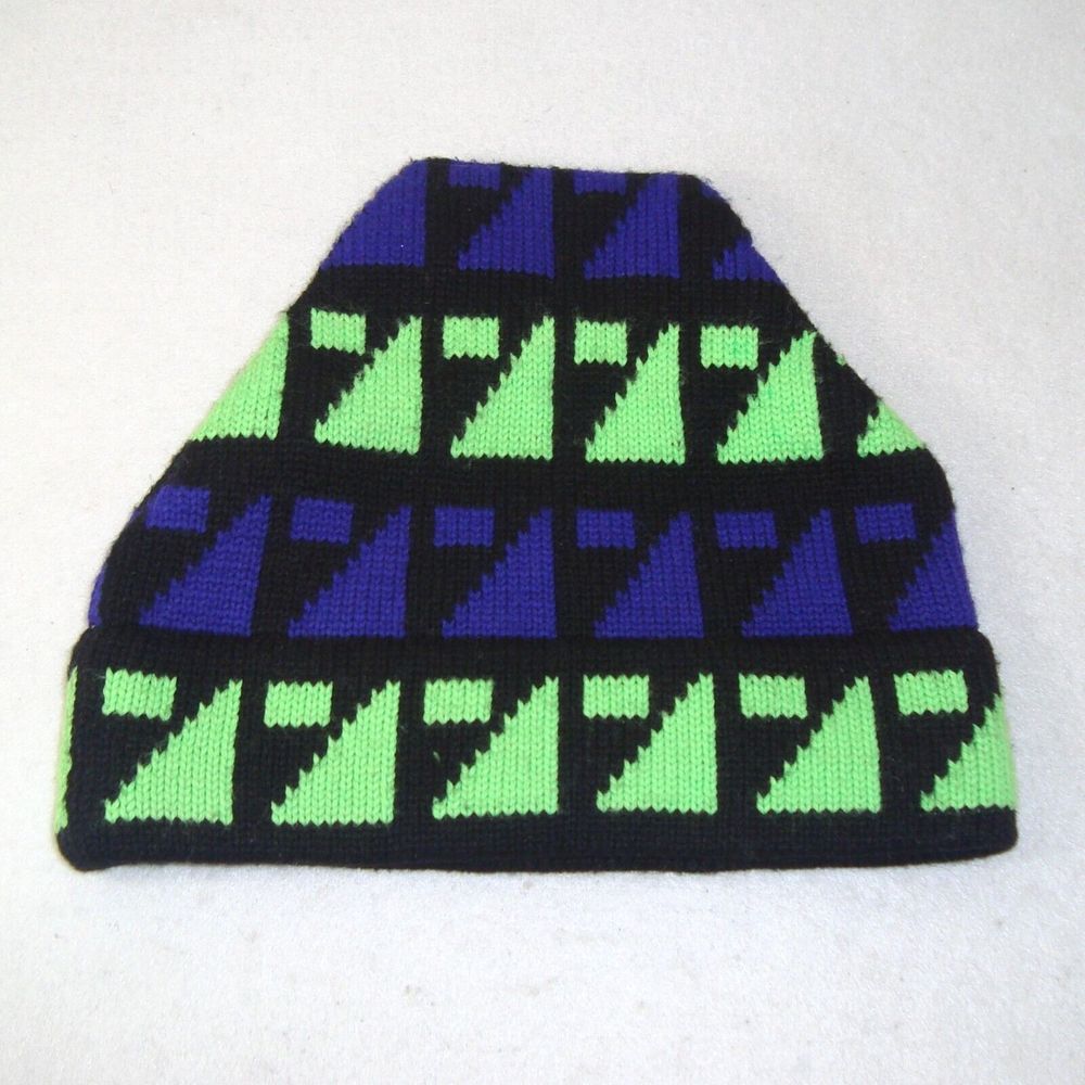 Ossi Ski Wear Wool Blend Beanie Cap Hat Multicolor Geometric Vintage